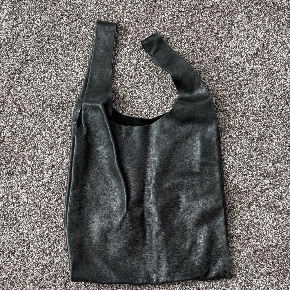 BAGGU Black Leather Shopper Shoulder Bag